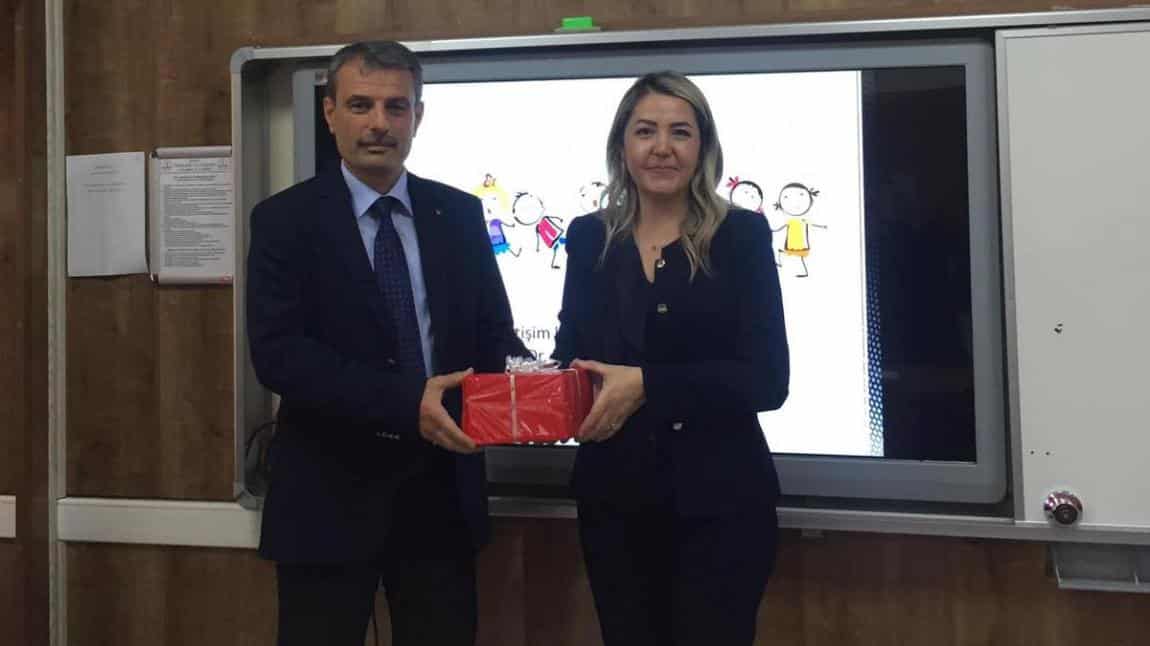 DPÜ Türkçe Eğitimi Ana Bilim Dalı Başkanı  Prof.Dr. Sayın Fulya TOPÇUOĞLU ÜNAL'dan 